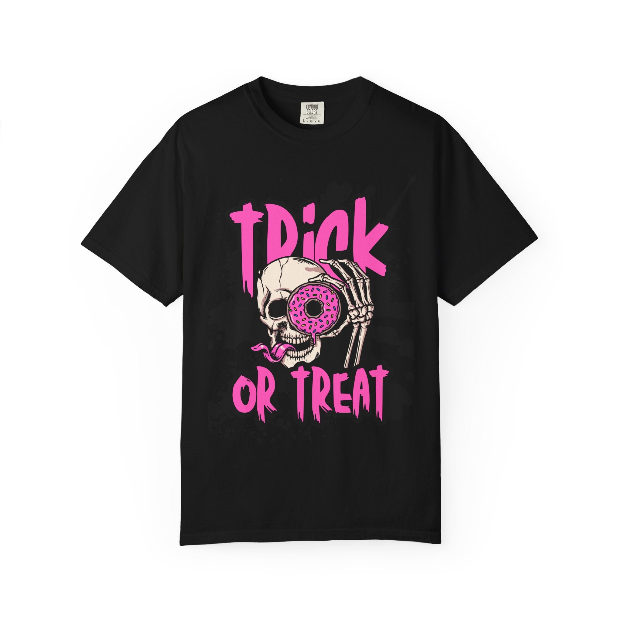 Halloween Skull T-Shirt, Trick or Treat Shirt, Unisex Graphic Tee, Spooky Vibes, Fall Fashion, Festival Wear, Casual Outfit