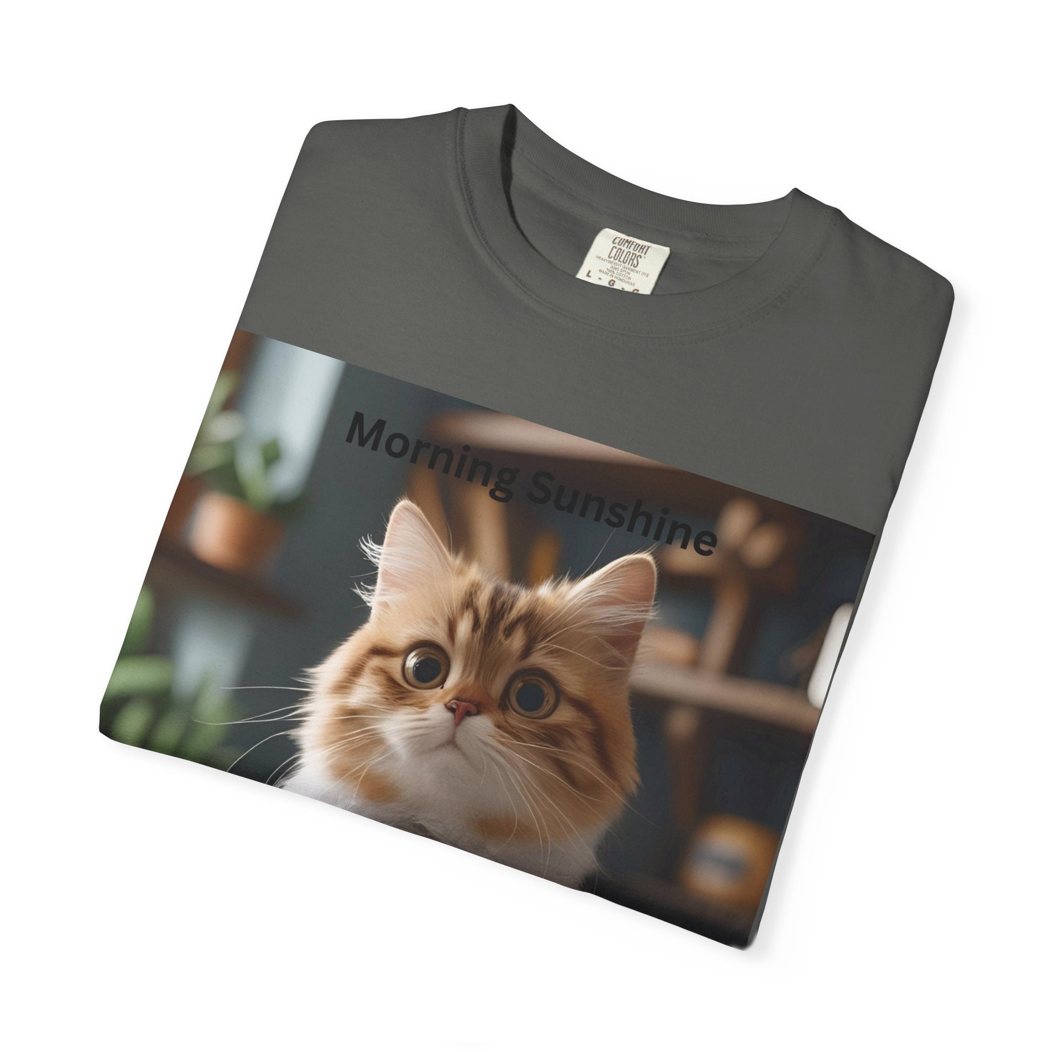 Cute Cat Lover T-Shirt, Unisex Tee, Animal Tee, Gift for Cat Owners, Cute Cat Shirt, Casual Wear, Pet Lover Gift