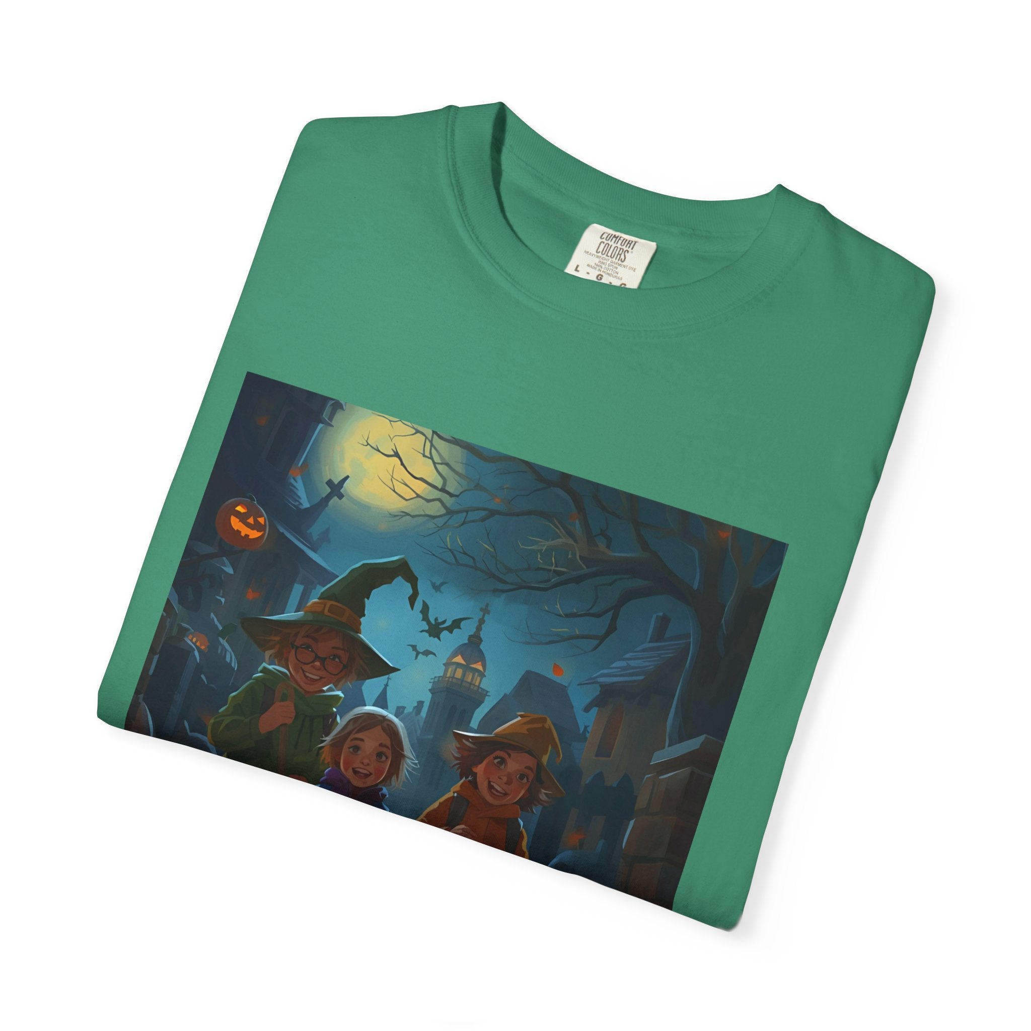 Spooky Halloween Unisex T-Shirt, Trick or Treat, Fall Festivities, Cozy Comfort, Perfect for Halloween Parties, Gift for Friends