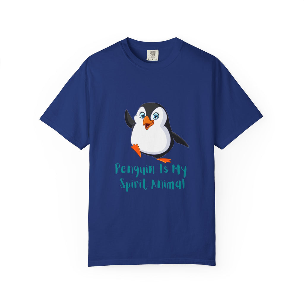 Penguin Spirit Animal Shirt, Unisex T-Shirt for Animal Lovers, Cute Gift for Birthdays, Christmas, Casual Wear, Fun & Quirky Fashion